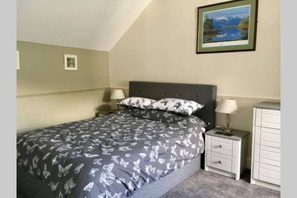 Twostones Self Catering Cottage Arrochar Ngoại thất bức ảnh